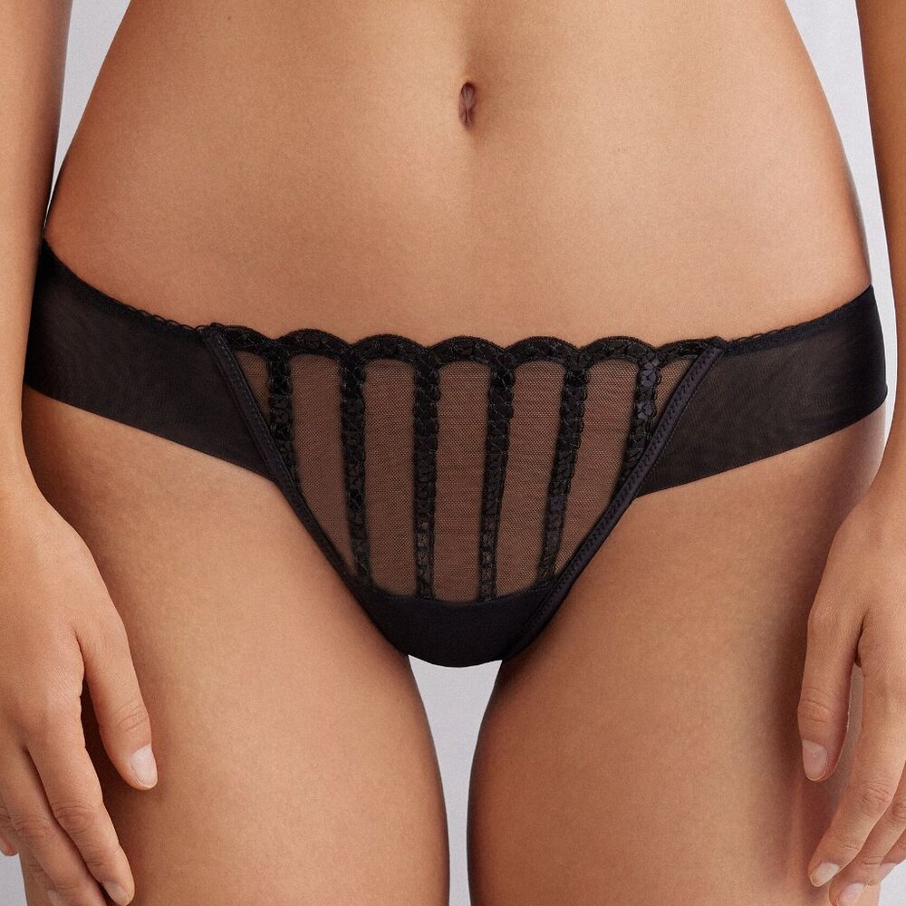 Intimissimi See the Magic Brazilian